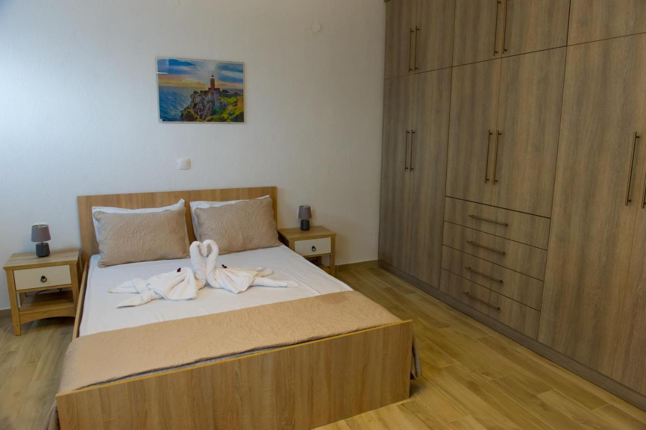 To Petrino Holidays House Metagkitsi Extérieur photo